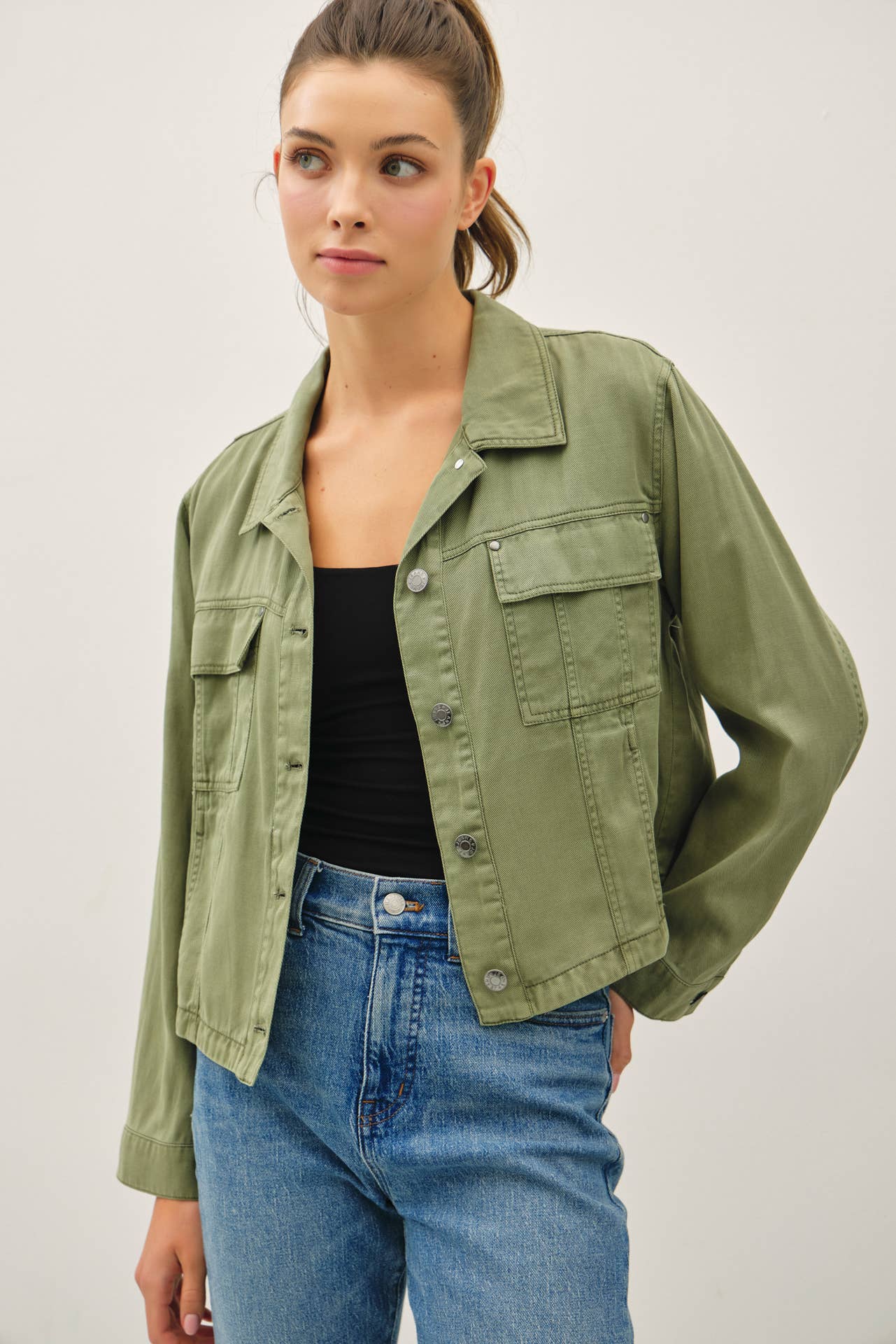 TENCEL BLEND BOXY CROPPED SHACKET