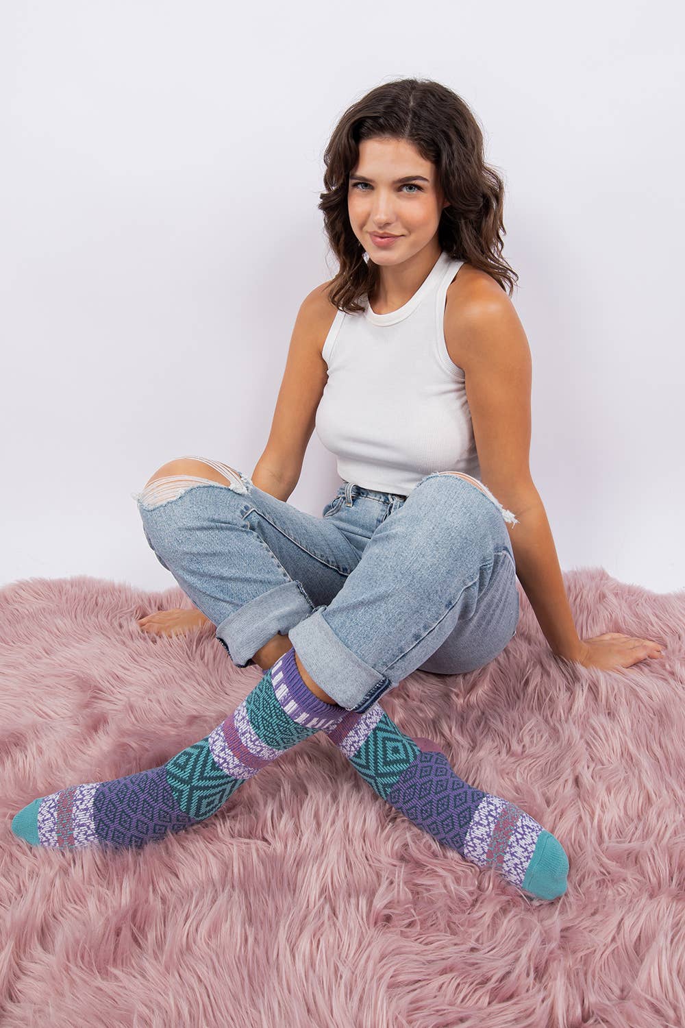 Sophia | Women's Pattern Fuzzy Crew Socks