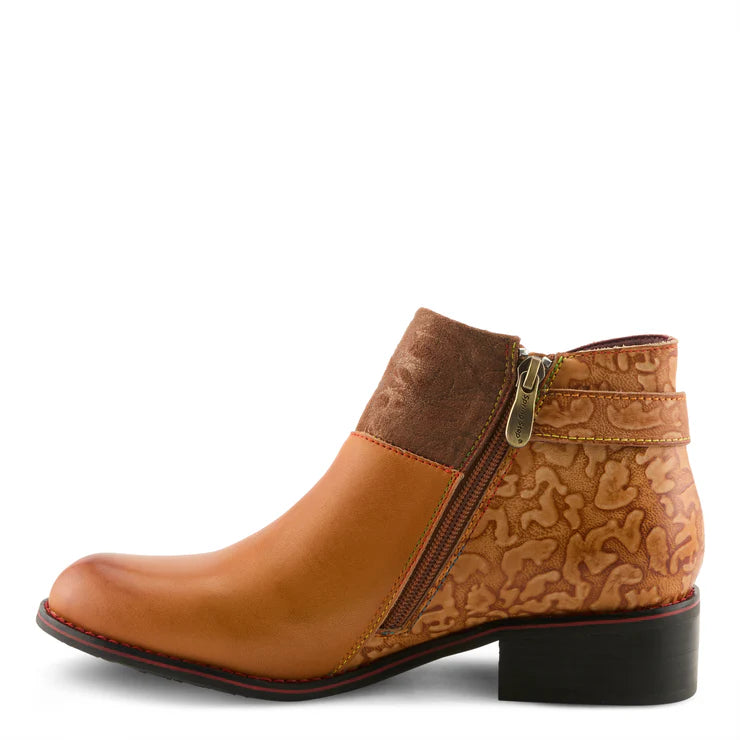 L'ARTISTE Tiatia Leather Boot