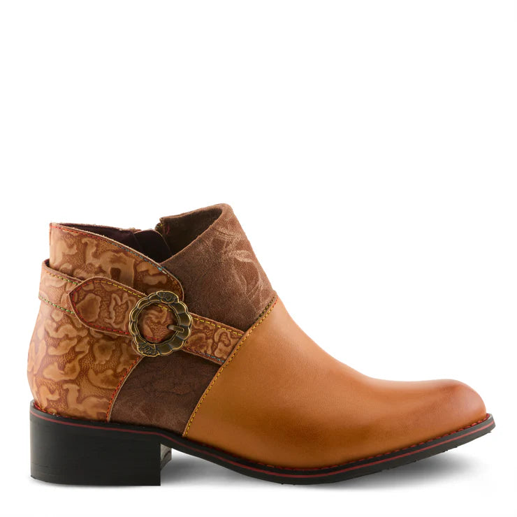 L'ARTISTE Tiatia Leather Boot