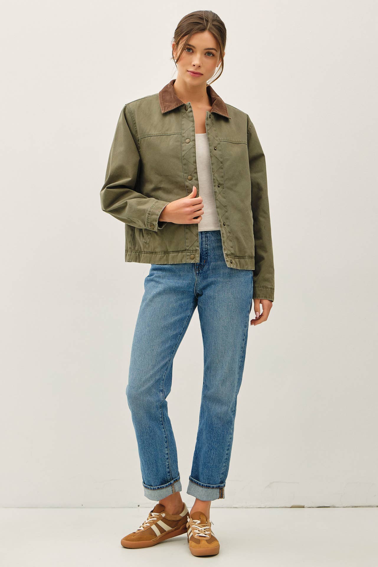 COTTON CHORE JACKET WITH CORDUROY ACCENT COLLAR