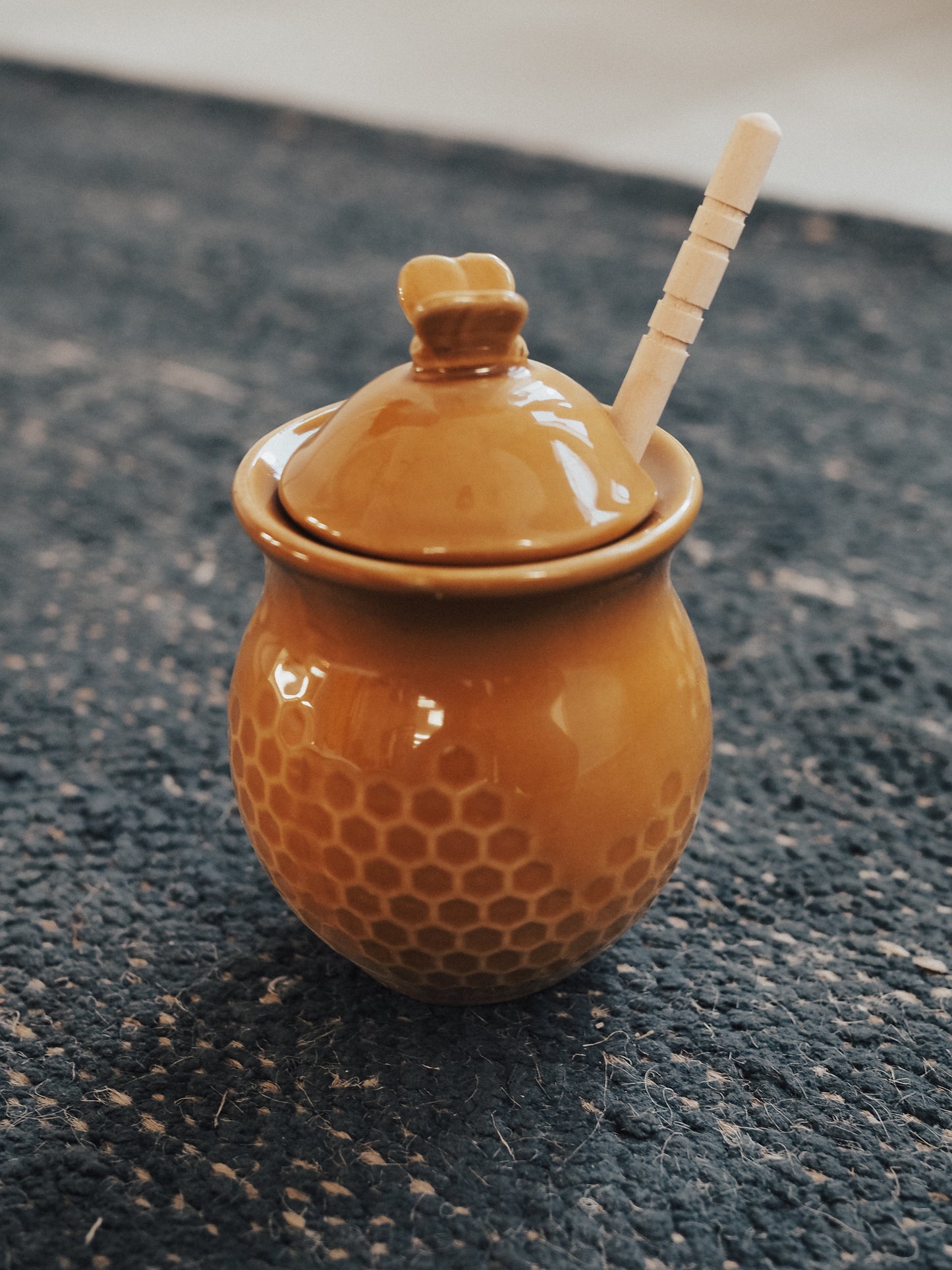 Ceramic Honeycomb Honey Jar w/Dipper