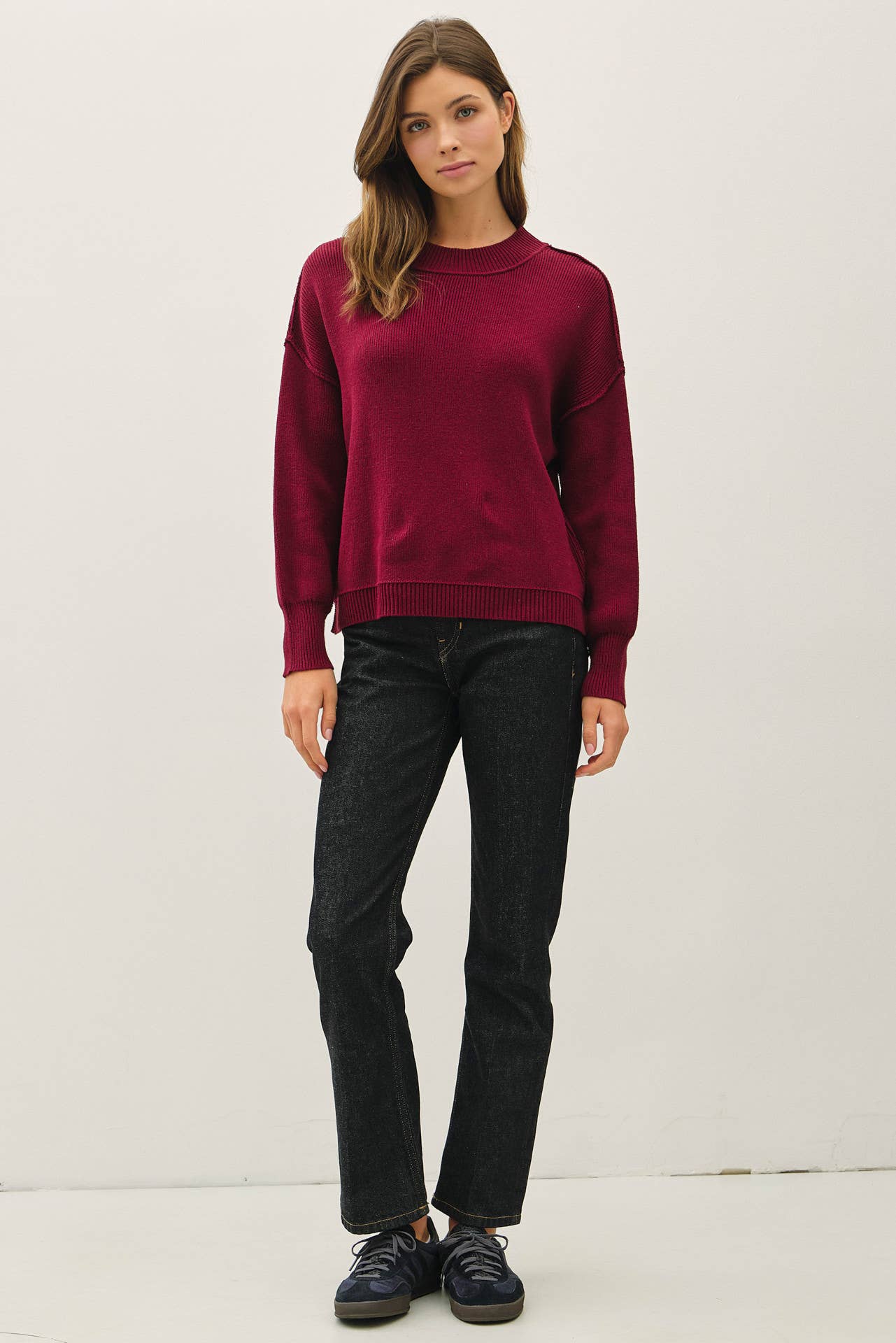 RIBBED KNIT SWEATER WITH RAW SEAM DETAILS, 2 colors