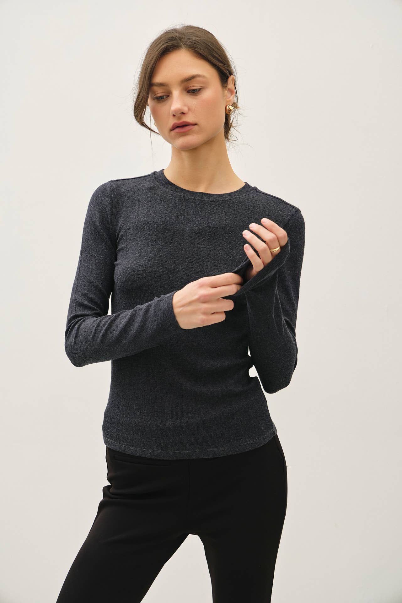RIBBED CREWNECK LONGSLEEVE BASIC TOP