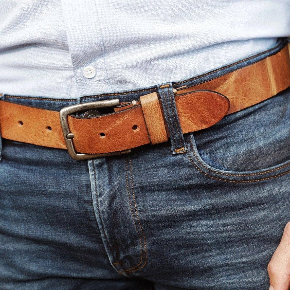 Dani | Silver Buckle Classic Casual Rugged Leather Belt