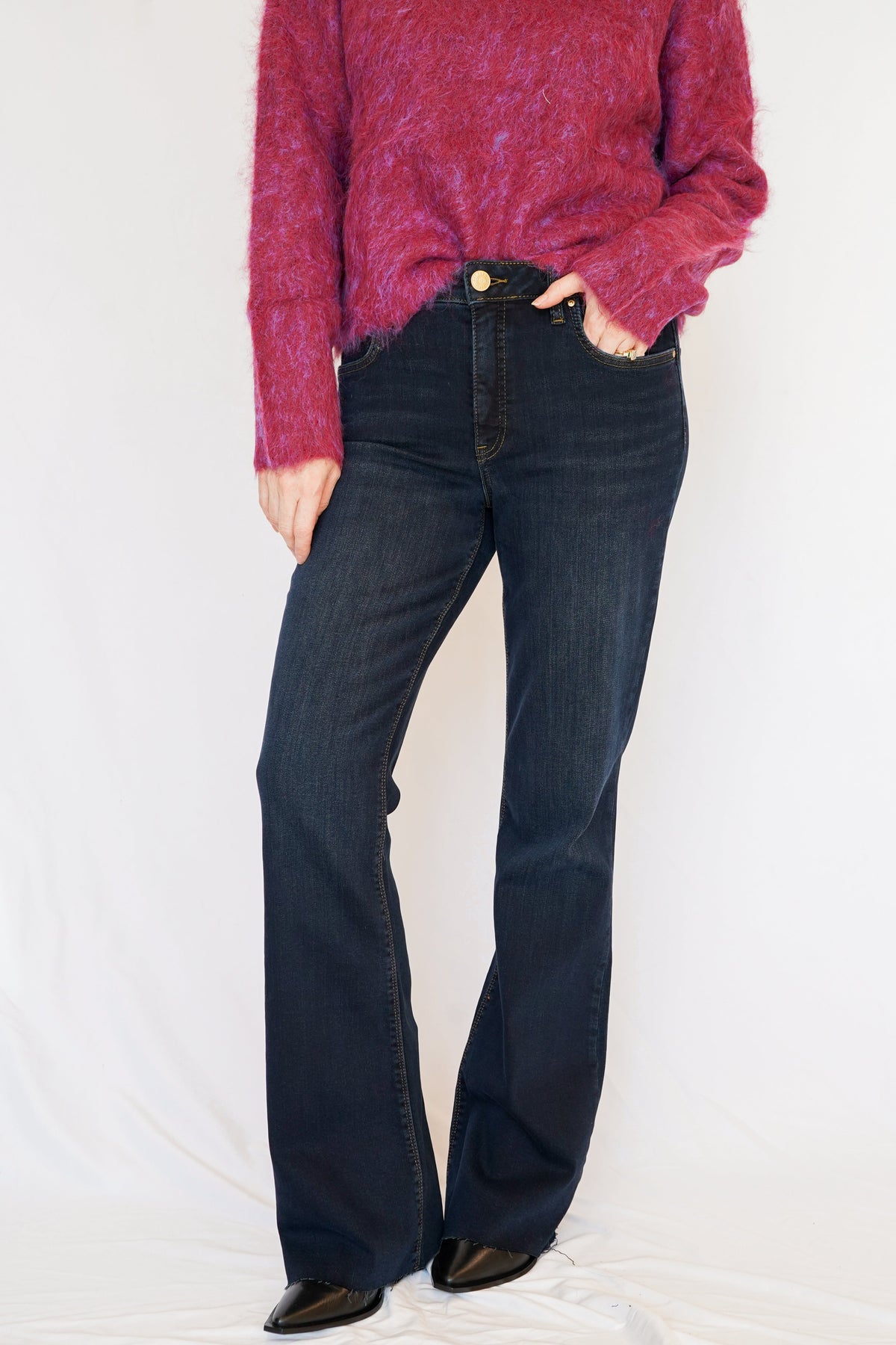 KUT Ana High Rise Fab Ab Flare Raw Hem Jean in Wave