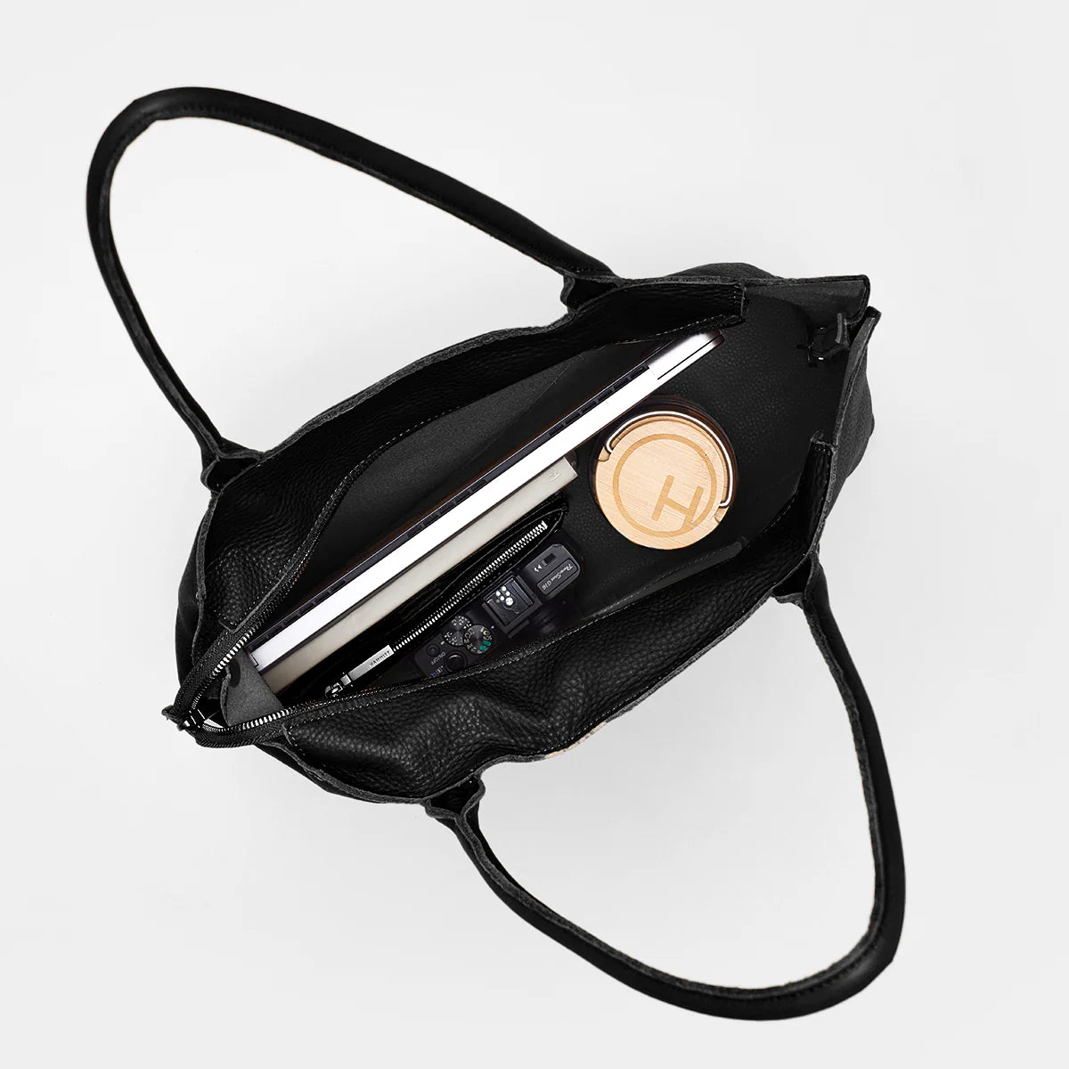Hammitt Oliver Zip Bag