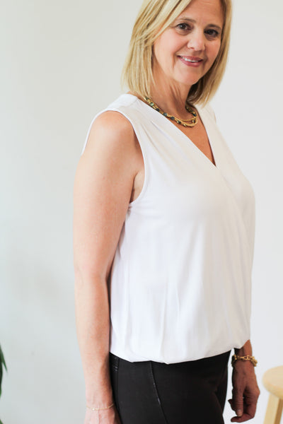 Liverpool Sleeveless V-Neck, 2 colors