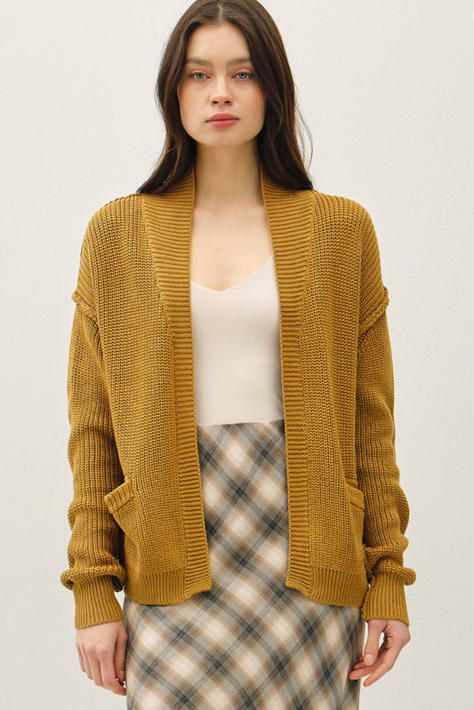CHUNKY RIBBED KNIT RAW SEAM CARDIGAN