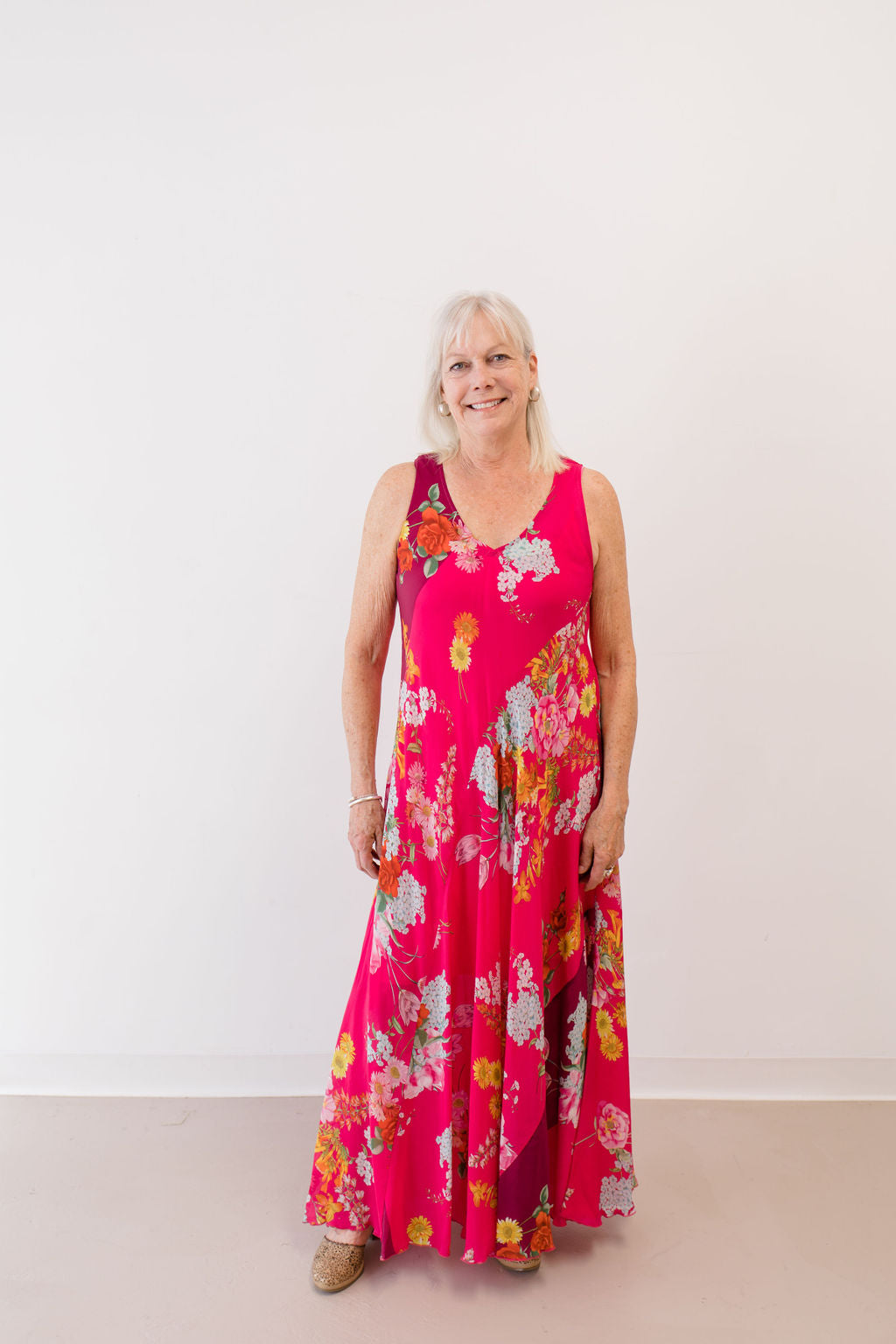 Pink bouquet clothing deals