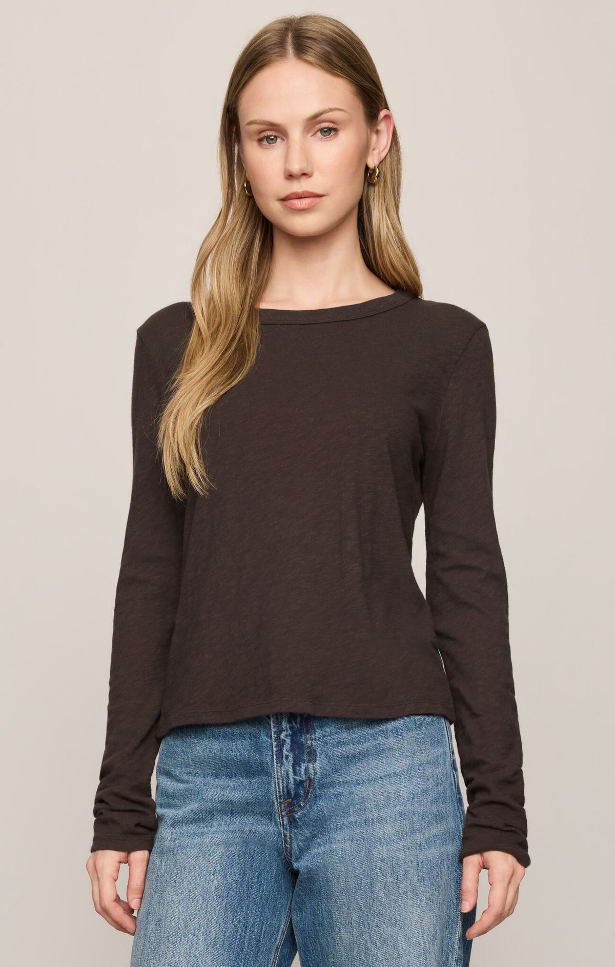 Z Supply Junie Long Sleeve Tee in Cocoa Bean